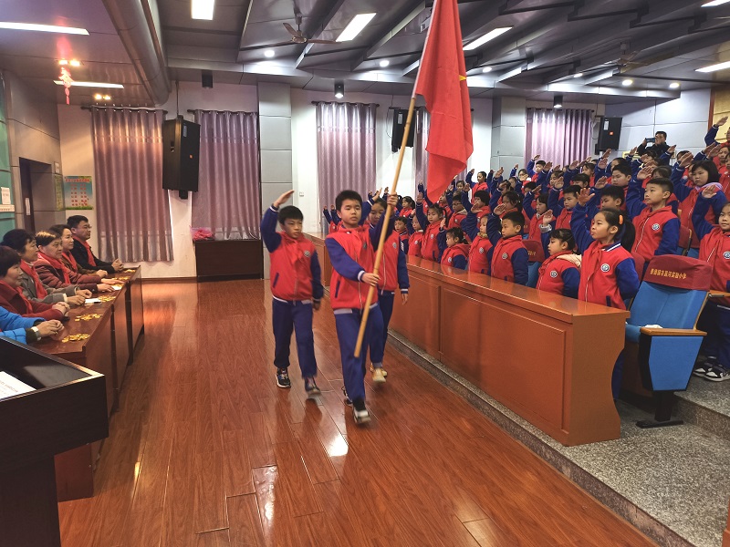 红领巾争奖章 强信念跟党走——昌河实验小学“红领巾奖章”争章活动
